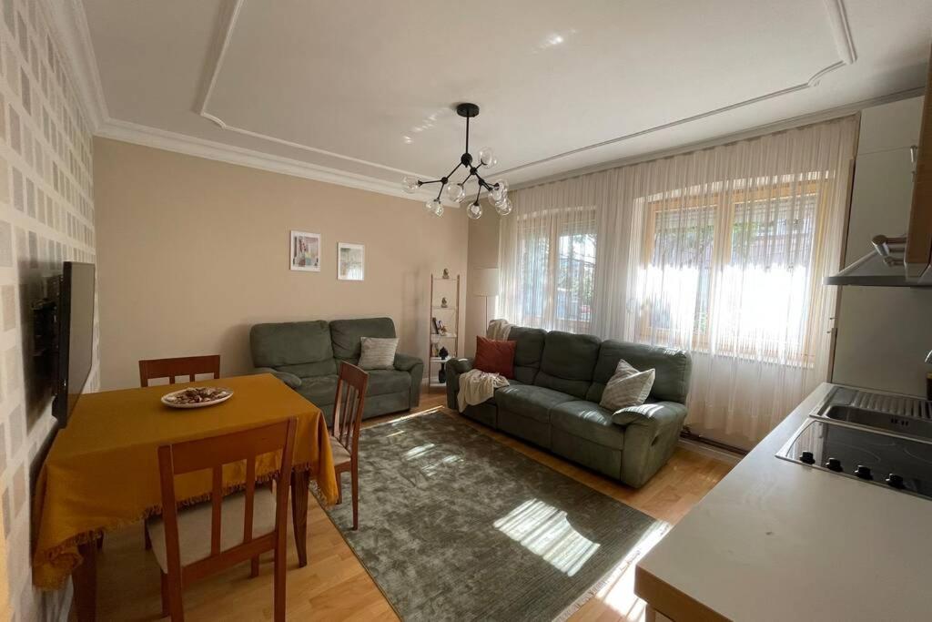 Cozy Apartment In The Old Center Of Prishtina Priština Exteriér fotografie